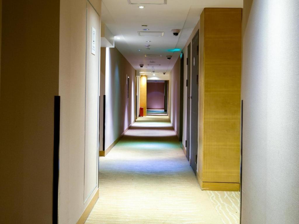Ji Hotel Shanghai Yan An Road Branch Εξωτερικό φωτογραφία