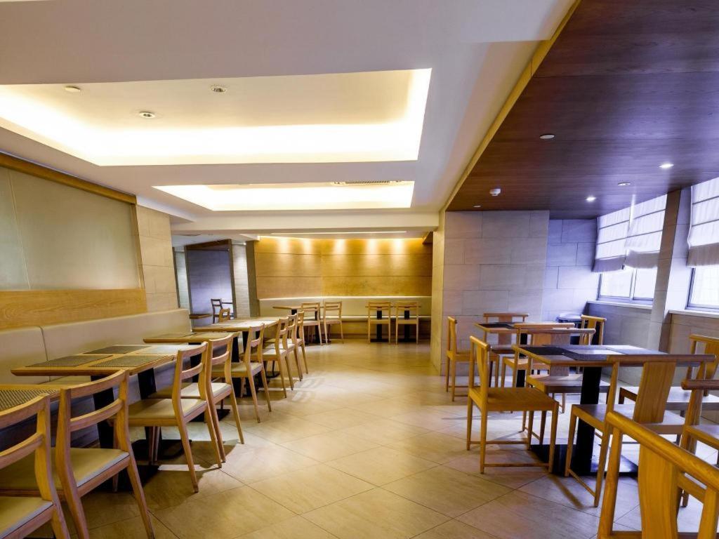 Ji Hotel Shanghai Yan An Road Branch Εξωτερικό φωτογραφία